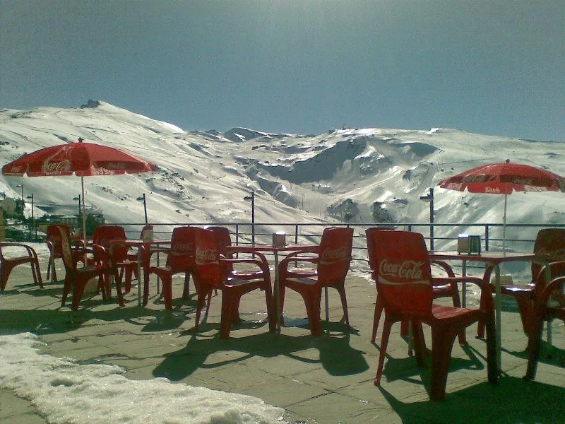 Hotel Montesol Arttyco Sierra Nevada